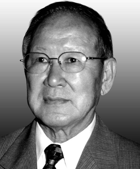 DR. FERNANDO HIRAMURO HIROTANI