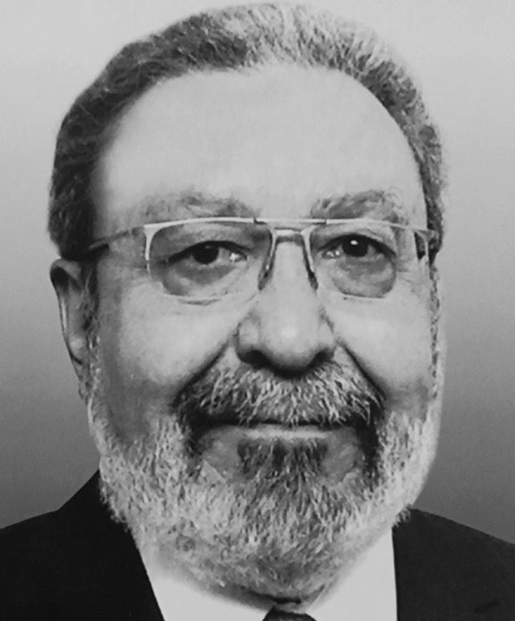 DR. AGUSTÍN ISUNZA RAMÍREZ